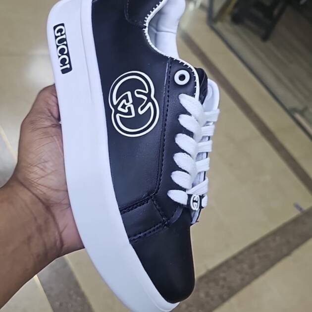 Gucci negro blanco