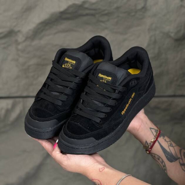Reebok Club C Bulc de color negro
